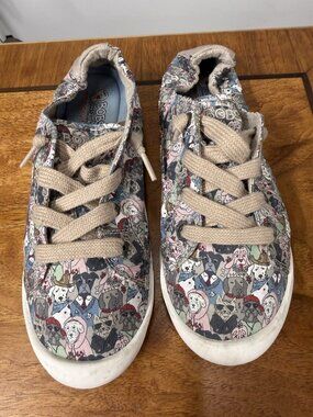 Bobs By Skechers Women’s 9 Comfort Shoes Beach Puppy Dogs Lace Up Sneakers